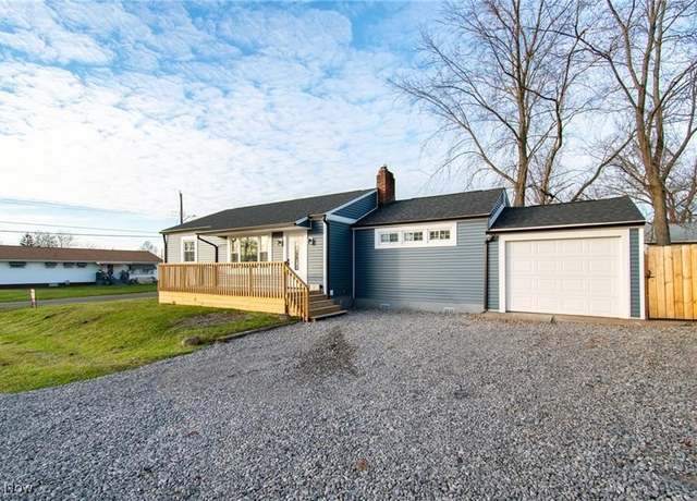 Property at 229 High Ave, Niles, OH 44446, 3 beds, 1.5 baths