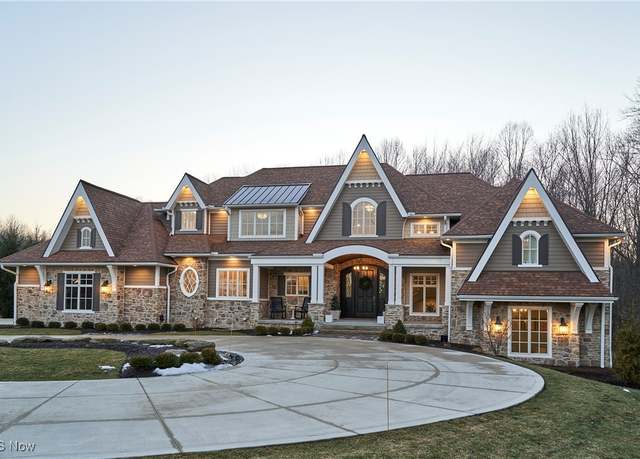 Property at 5490 Stags Leap Dr, Sharon, OH 44281, 4 beds, 3.5 baths