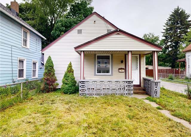 Property at 7600 Lawn Ave, Cleveland, OH 44102, 2 beds, 1 bath