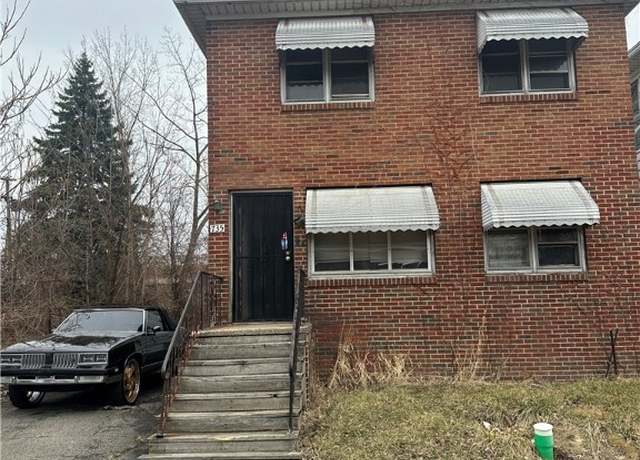 Property at 735 E 165 St, Cleveland, OH 44110, 4 beds, 2 baths