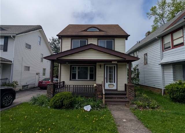 Property at 8230 Garfield Blvd, Garfield Heights, OH 44125, 4 beds, 1 bath