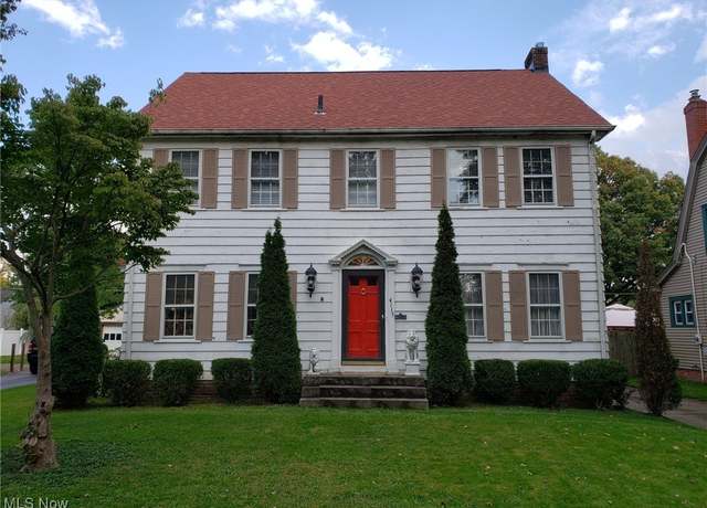 Property at 4115 Howard St, Youngstown, OH 44512, 4 beds, 2.5 baths