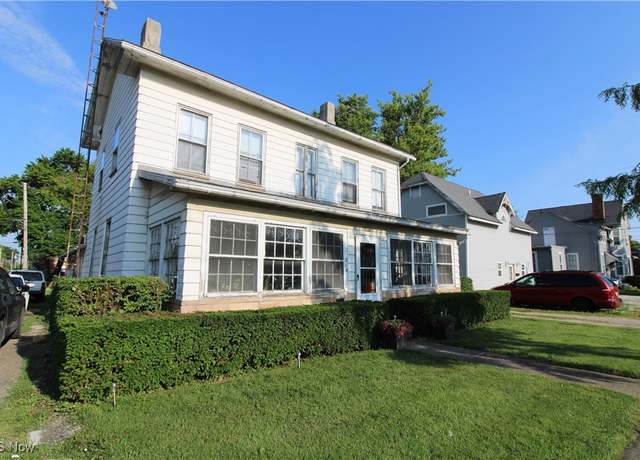 Property at 214 Fulton St, Port Clinton, OH 43452, 4 beds, 4 baths