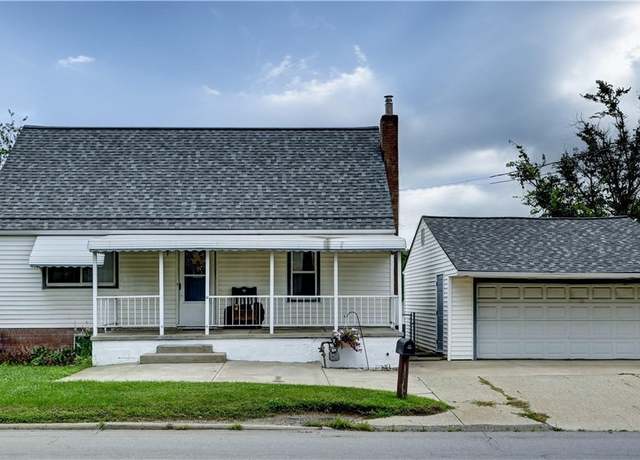 Property at 2736 Perry Dr SW, Canton, OH 44706, 4 beds, 1.5 baths