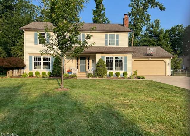 Property at 1102 Montclair Cir, Westlake, OH 44145, 4 beds, 2.5 baths