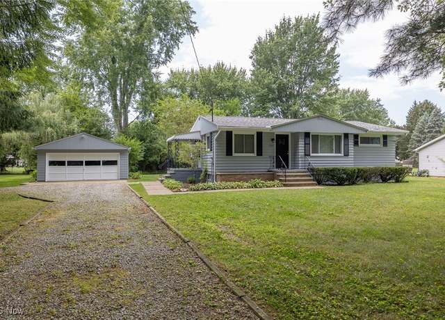 Property at 7100 Fairacres Ave, North Ridgeville, OH 44039, 3 beds, 1 bath