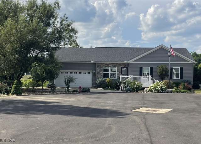 Property at 992 Bennington Ct, Lakemore, OH 44312, 2 beds, 2 baths