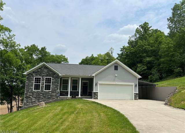 Property at 838 State Route 212 NW, Bolivar, OH 44612, 3 beds, 2 baths