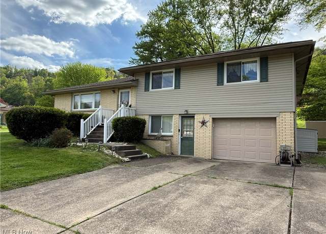 Property at 606 E Fernwood Dr, Toronto, OH 43964, 3 beds, 2 baths