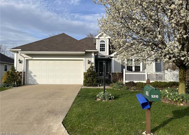 Property at 5310 Peachtree Ln, Parma, OH 44134, 4 beds, 3 baths