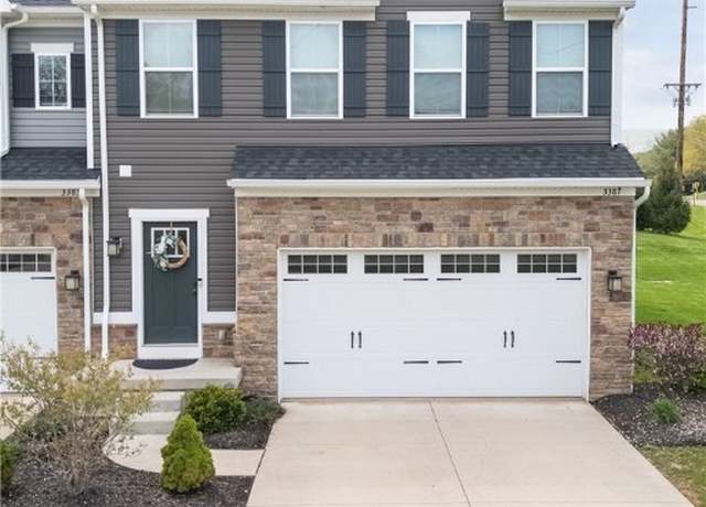 Property at 3387 Jackson Park Dr NW, Massillon, OH 44646, 3 beds, 3.5 baths