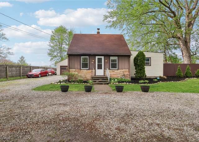 Property at 625 Cove Blvd, Coventry, OH 44319, 3 beds, 2 baths