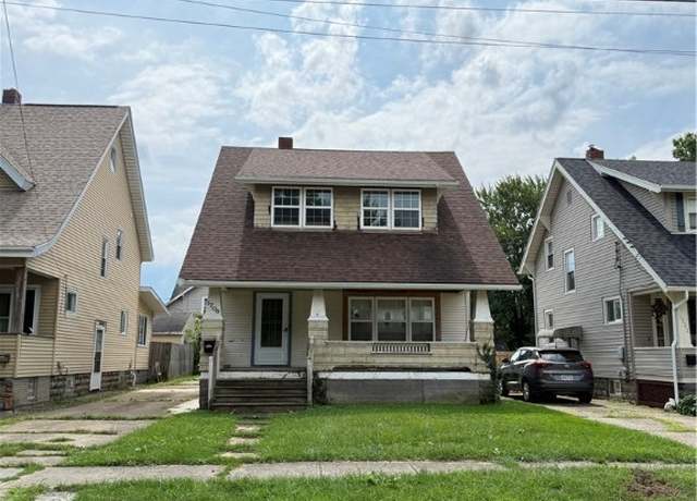 Property at 1708 W 8th St, Ashtabula, OH 44004, 3 beds, 1 bath