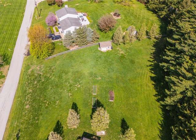 Property at 47671 Meadow View Dr, St. Clairsville, OH 43950