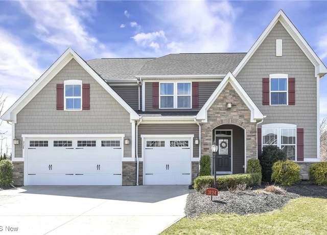 Property at 3124 Fairview Dr, Avon, OH 44011, 6 beds, 5 baths