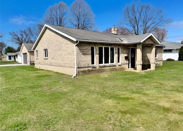 Property at 6224 Reynolds Rd, Mentor, OH 44060, 4 beds, 2 baths