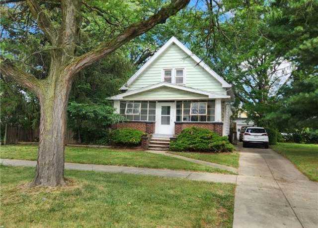 Property at 11406 Bellaire Rd, Cleveland, OH 44111, 4 beds, 2.5 baths