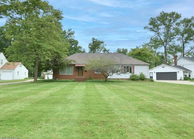 Property at 35545 Roberts Rd, Eastlake, OH 44095, 3 beds, 2 baths