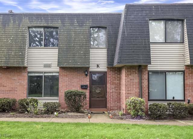 Property at 216 Moore Rd Unit 3K, Avon Lake, OH 44012, 2 beds, 1.5 baths