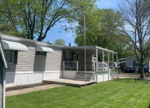 Property at 2870 Maysville Pike, Zanesville, OH 43701, 2 beds, 2 baths