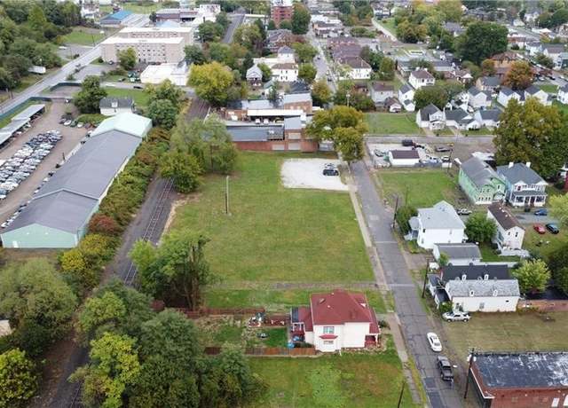 Property at 529 N 6th Ave, Steubenville, OH 43952