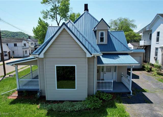 Property at 609 Main St, Toronto, OH 43964, 3 beds, 2 baths