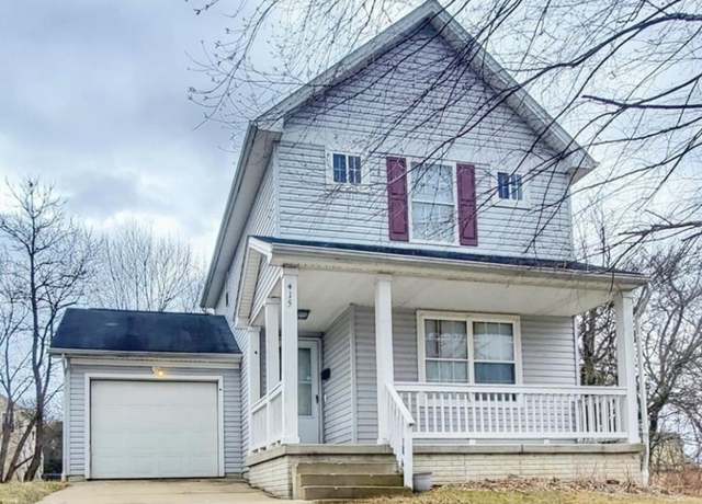 Property at 415 Myrtle Ave, Youngstown, OH 44511, 3 beds, 1.5 baths