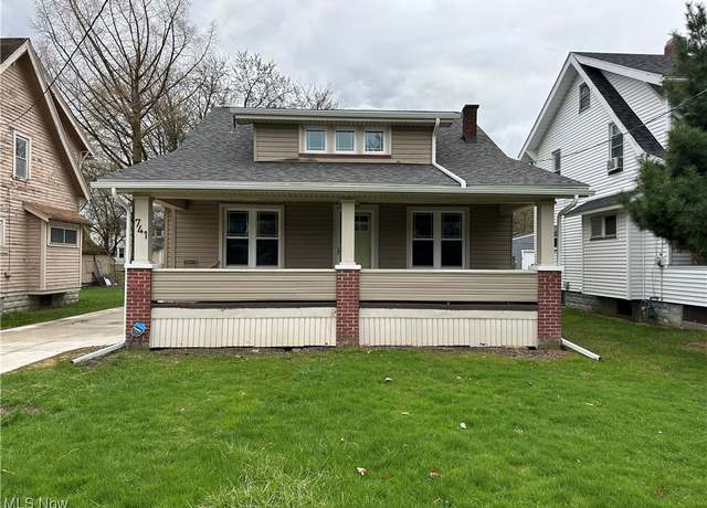 Property at 741 Sherwood Ave, Youngstown, OH 44511, 4 beds, 2 baths