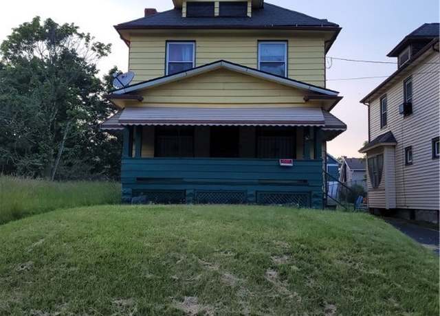 Property at 52 E Earle Ave, Youngstown, OH 44507, 3 beds, 1 bath