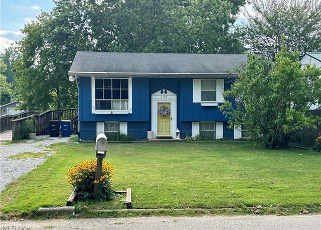 Property at 1729 Allen Ave, Ashtabula, OH 44004, 4 beds, 1.5 baths