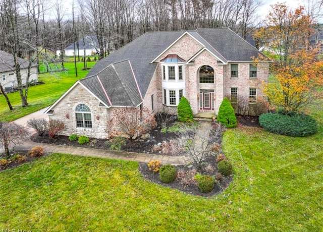 Property at 9965 Hidden Hollow Trl, Broadview Heights, OH 44147, 4 beds, 5 baths