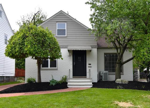 Property at 3890 Grosvenor Rd, South Euclid, OH 44118, 4 beds, 1.5 baths