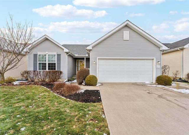 Property at 5078 Ravenway Dr, North Ridgeville, OH 44039, 3 beds, 2 baths