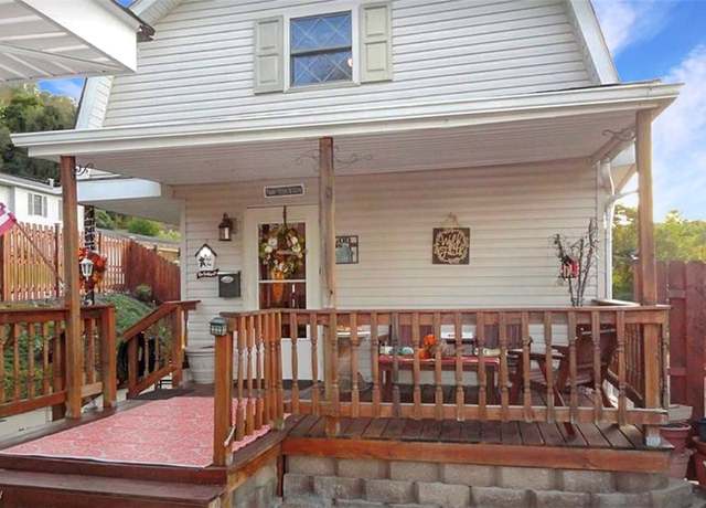 Property at 147 Indiana Ave. Ave, Chester, WV 26034, 3 beds, 1 bath