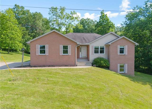 Property at 6009 Tama Rd NW, Carrollton, OH 44615, 3 beds, 2 baths