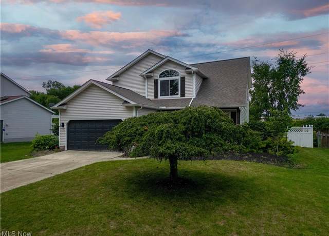Property at 885 Norwegian Wood Dr, Medina, OH 44256, 3 beds, 2.5 baths