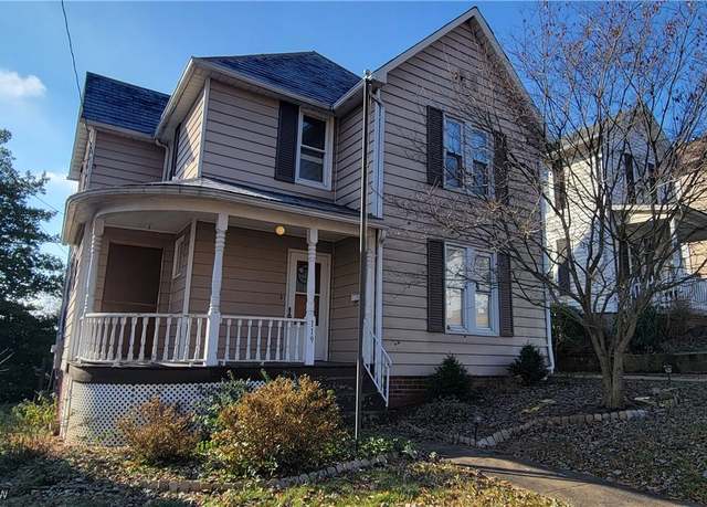 Property at 119 Euclid Pl, Marietta, OH 45750, 4 beds, 2 baths