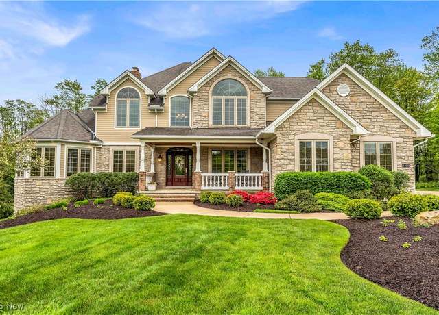 Property at 4300 Lake Charles Dr, Independence, OH 44131, 6 beds, 4.5 baths