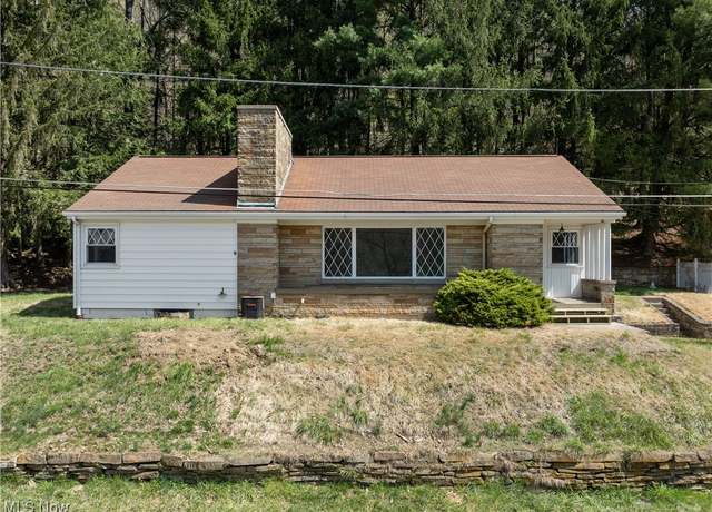 Property at 23 Storch Ave, Wheeling, WV 26003, 3 beds, 1.5 baths