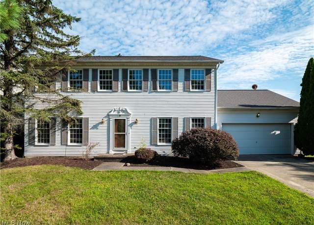 Property at 19944 Trapper Trl, Strongsville, OH 44149, 5 beds, 2.5 baths