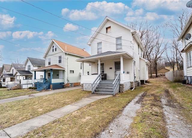 Property at 306 Maplewood Ave, Struthers, OH 44471, 3 beds, 1 bath