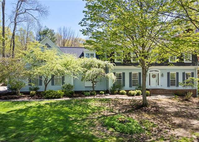Property at 7341 Mcshu Ln, Hudson, OH 44236, 5 beds, 3.5 baths