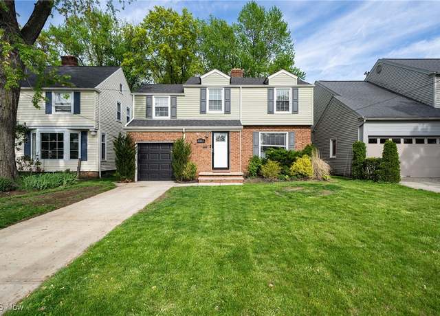 Property at 2531 Hampton Rd, Rocky River, OH 44116, 4 beds, 1.5 baths