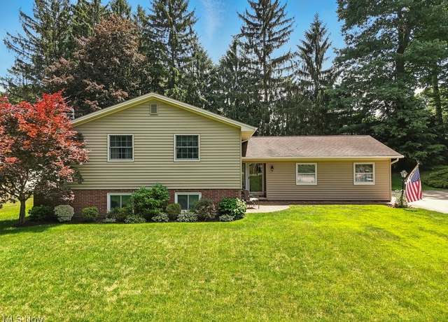 Property at 238 Timberlane Dr, Northfield Center, OH 44067, 4 beds, 3 baths