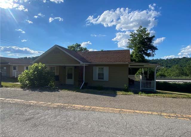 Property at 56559 Boyd Ave, Bridgeport, OH 43912, 2 beds, 1 bath