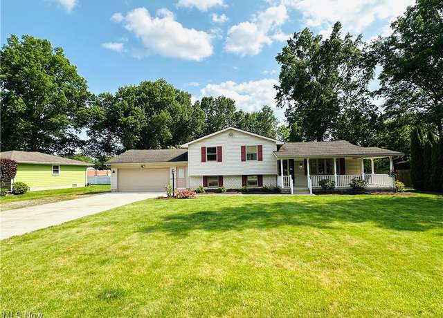 Property at 1684 Morris St, Mineral Ridge, OH 44440, 4 beds, 3 baths