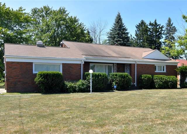 Property at 23400 Emery Rd, Warrensville Heights, OH 44128, 3 beds, 2 baths