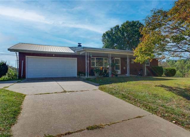Property at 1701 New England Ridge Rd, Washington, WV 26181, 3 beds, 2 baths