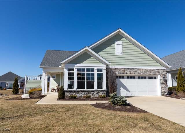 Property at 2604 Chateau Dr, Port Clinton, OH 43452, 2 beds, 2 baths