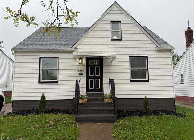 Property at 3248 W 139th St, Cleveland, OH 44111, 3 beds, 2 baths